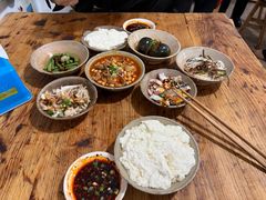 -九九豆花馆(解放碑步行街店)