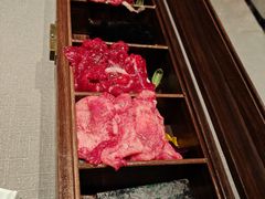 -左庭右院鲜牛肉火锅黑金店(陆家嘴中心店)