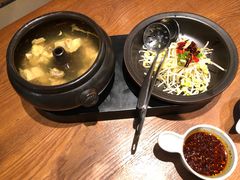 -云海肴·汽锅鸡·云南菜(天山百盛优客店)