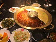 -九鼎轩脆毛肚火锅(商业街店)