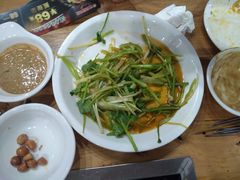 -洪忠涮烤王(嵩山路店)