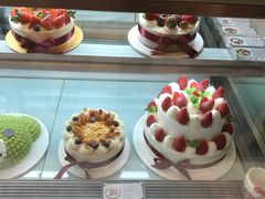 -花花卷卷·鲜食蛋糕(静安久光百货店)