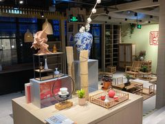 -光海书局(南京东路第一百货店)