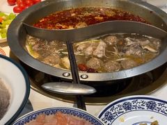 -沸炉重庆老火锅(军事博物馆店)