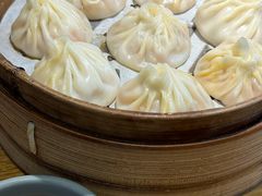 -馋三尺蟹粉小笼(人民广场店)