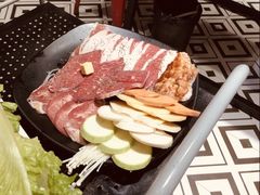 -三国惹火烤肉·中日韩烤肉集合店(百草路店)