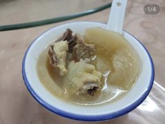 -始于2011柳周农家菜沙田柚美食店(东大街店)