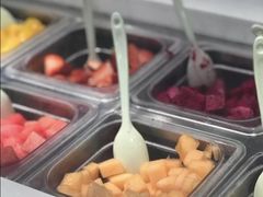 -三佰瑞冻酸奶(凯德MALL店)