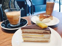 -black rainbow coffee