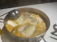 -肥仔文澳门猪骨煲(南京西路店)