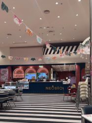 -奈尔宝家庭中心·亲子餐厅(鄞州万达店)