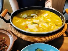 -有红鸡毛店·川菜(建设路店)