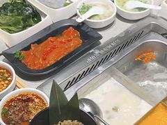-海底捞火锅(九久奥特莱斯店)