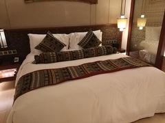 -西双版纳融创皇冠假日度假酒店