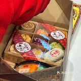 开封最有名的伴手礼[礼物]六个味的包公[笑哭]