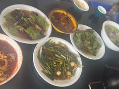 -曾氏肥肠馆(凯瑞雅居店)