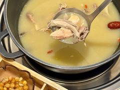 参须肚包鸡半份-汤宴·参须肚包鸡(南京路店)