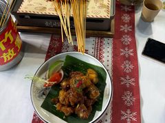 -刘姐啤酒鱼民族演艺餐厅(西街总店)