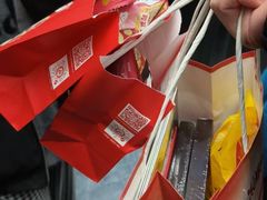 -海底捞火锅(中商百货夜宵主题店)