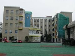 -上海市民办扬波外国语小学