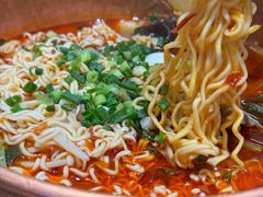 -成都你六姐·牛肉冒菜(城市集市合生汇店)