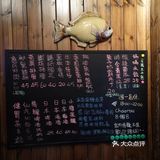 这家店在中山公园附近好像，具体位置我也给忘记了