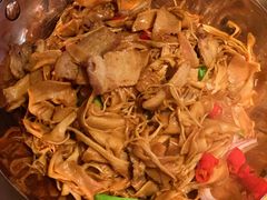 干锅纸皮竹笋-绿茶餐厅(广州天河城店)