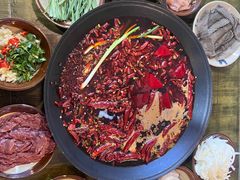 -黄潇洒老火锅(九眼桥宏济巷店)