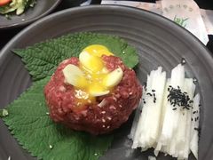 生拌牛肉-咸草酱蟹