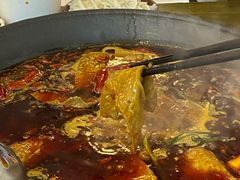 -黄潇洒老火锅(九眼桥宏济巷店)
