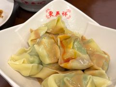 麻酱荠菜大馄饨-东泰祥生煎馆(长宁路店)
