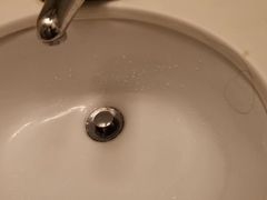 -锦江之星(广州海珠江泰路地铁站店)