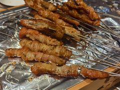 特色羊肉串-金太阳海鲜烧烤·本地人餐厅(星海公园店)