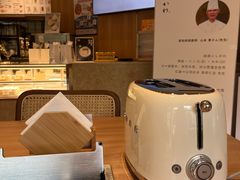 -银座仁志川·生吐司专门店(香港广场店)