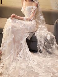 -Lady  Jane高端婚纱礼服馆