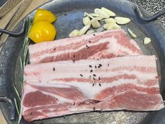 原味厚猪五花-安又胖韩国烤肉(美罗城店)