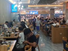 -锤头鲨毛肚海鲜烤肉自助餐厅(国购广场店)