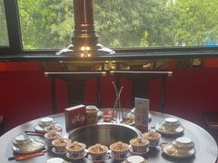 -醉董牛川派鲜肉自选火锅(烟台店)