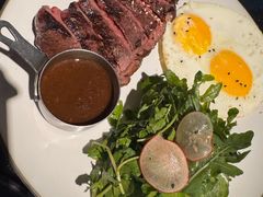 -BOURBON 玻本美式餐厅酒吧(虹桥新天地店)