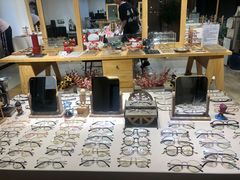 -肆兮眼镜·蔡司·徕卡战略合作店(大坪店)