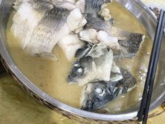 -红旗山庄(圭峰山店)