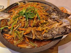 -鸣记脆皮烤鱼·海鲜烤鱼(三八广场店)