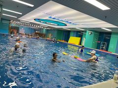 -Swim斯卫姆国际儿童游泳中心(红博中央公园店)