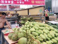 -曼阁市场水果批发市场