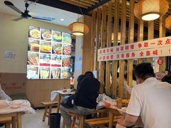-郑记•不夜城烧烤•龙虾•虾蟹(黄鹤楼店)