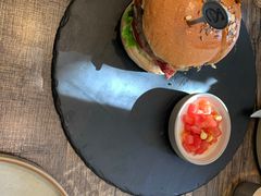 -HIGH FIVE哈福手工汉堡(桂林路店)