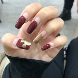 -菜菜美甲美睫皮肤管理