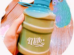水桶奶冻可可拿铁-milkplus·泰式奶茶(较场东路店)