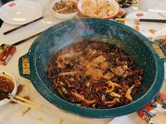 -渔香岛美蛙鱼头火锅(威清路店)