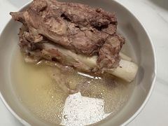 -周震馄饨